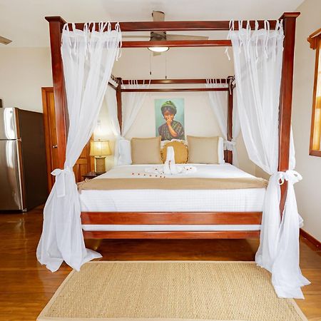 Hidden Jewel Boutique Hotel 圣佩德罗 外观 照片