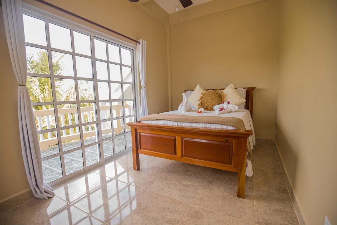 Hidden Jewel Boutique Hotel 圣佩德罗 外观 照片